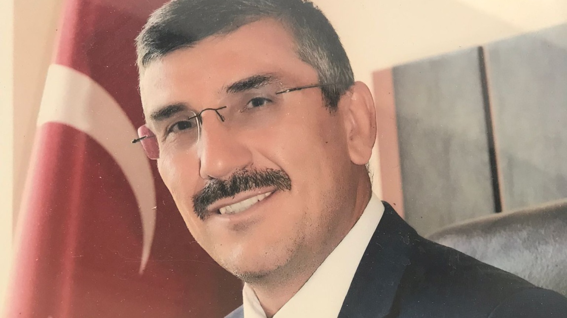 Selçuklu Anadolu Lisesi Okul Müdürü Hamza GÜÇLÜ 2025-2026 Eğitim Öğretim Yılı Başlangıç Mesajı